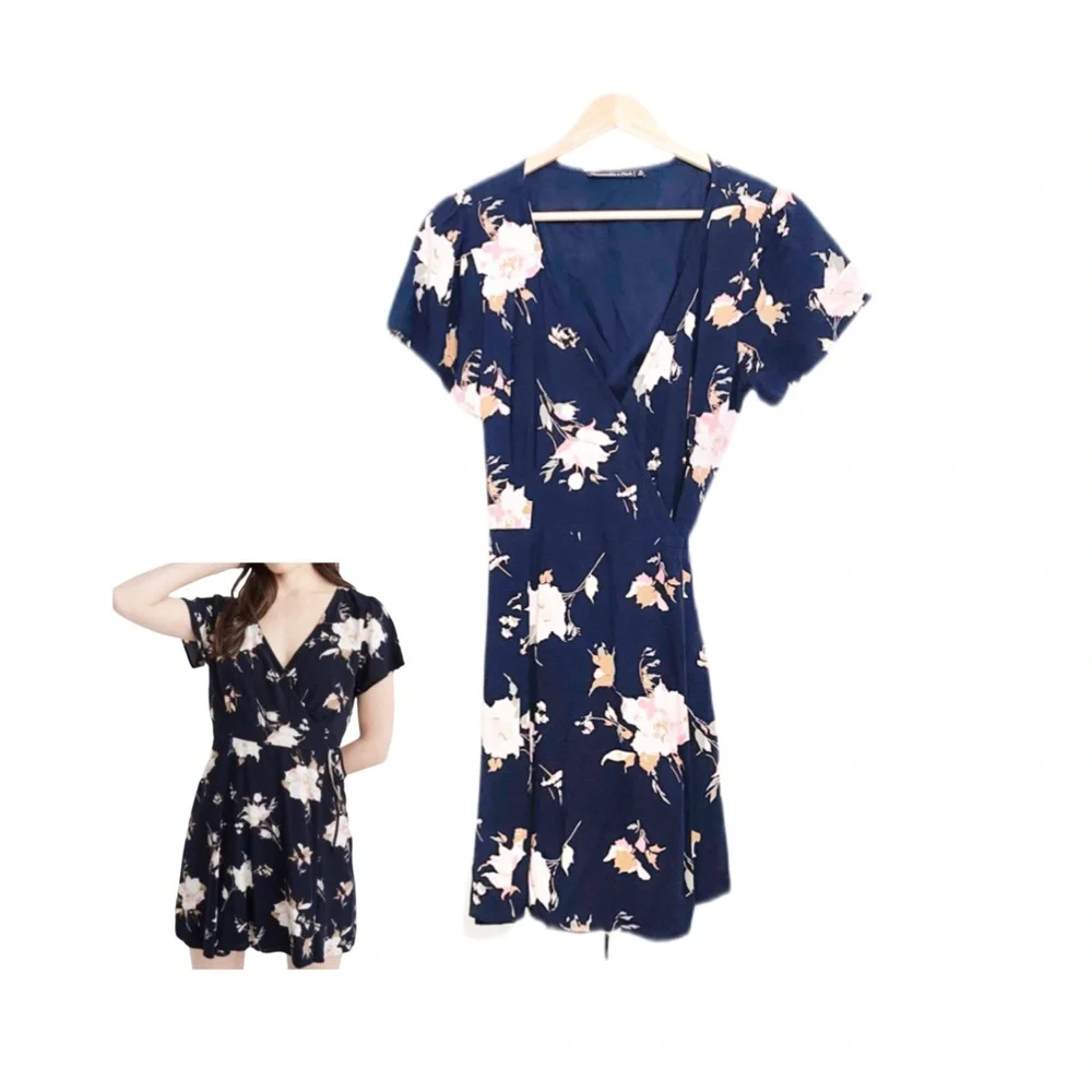 Abercrombie and Fitch Floral Wrap Dress Navy Blue Size Small Y2K Romantic